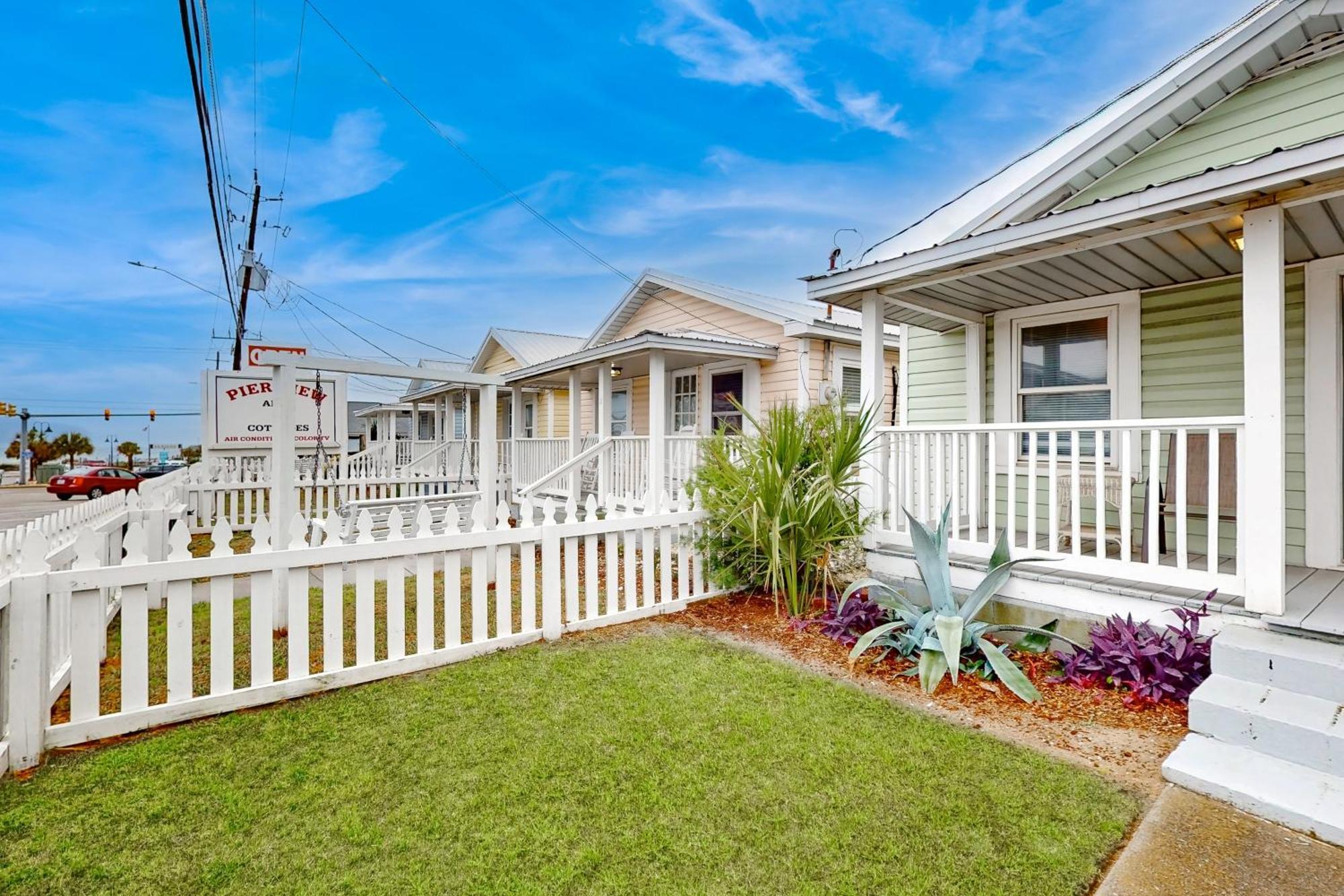 Pier View Cottage Unit 3 Kure Beach Dış mekan fotoğraf